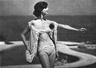 French bandeau nombril bikini 1957