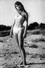 Brigitte Bardot bandeau sidetie string bikini 1959